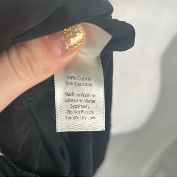 New! Ecru Black Stretch Long Sleeve Blouse - Picture 3 of 6